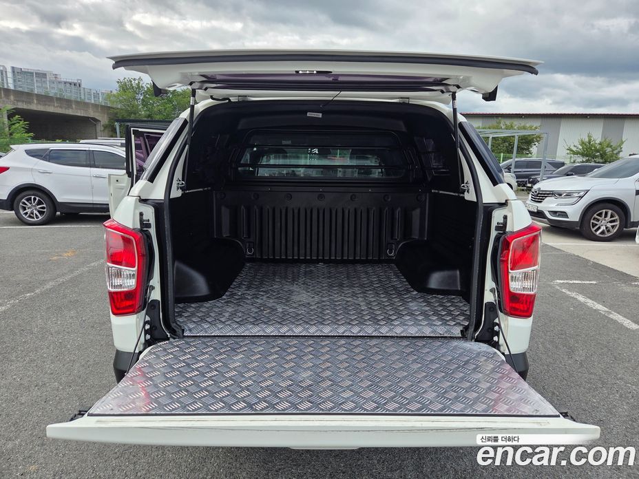 SsangYong (KG Mobility) Rexton Sports фото 12