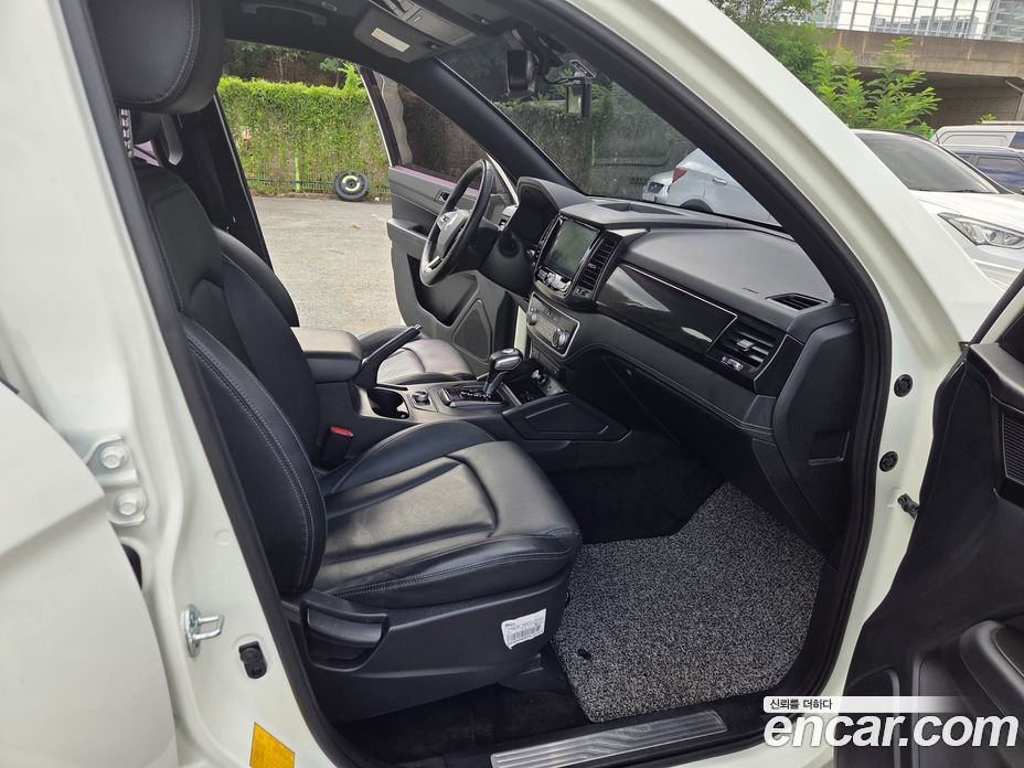 SsangYong (KG Mobility) Rexton Sports фото 14