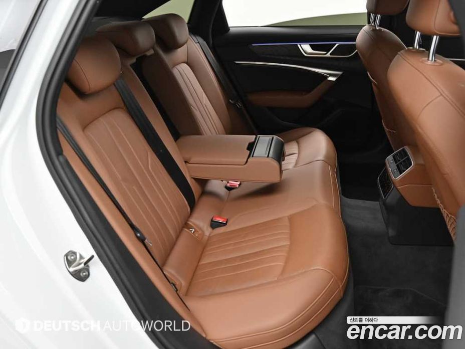 Audi A6 (C8)