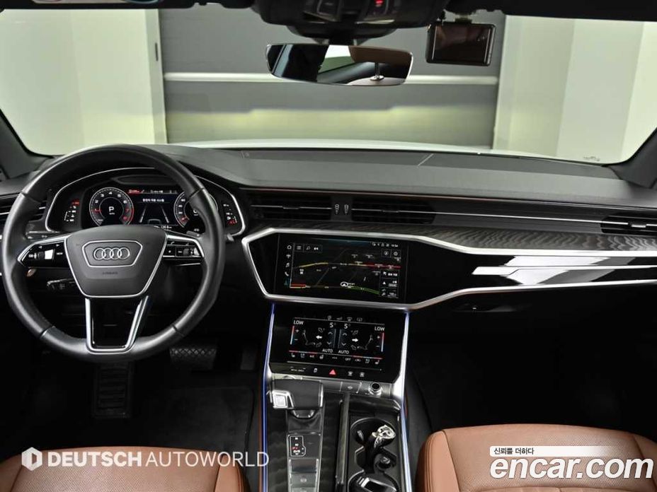 Audi A6 (C8) фото 9