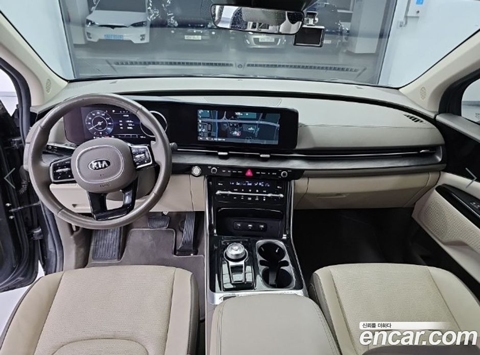 Kia Carnival 4th Gen фото 7