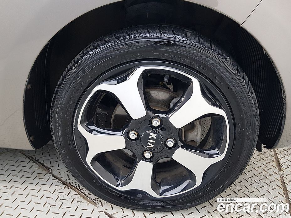 Kia Ray фото 20