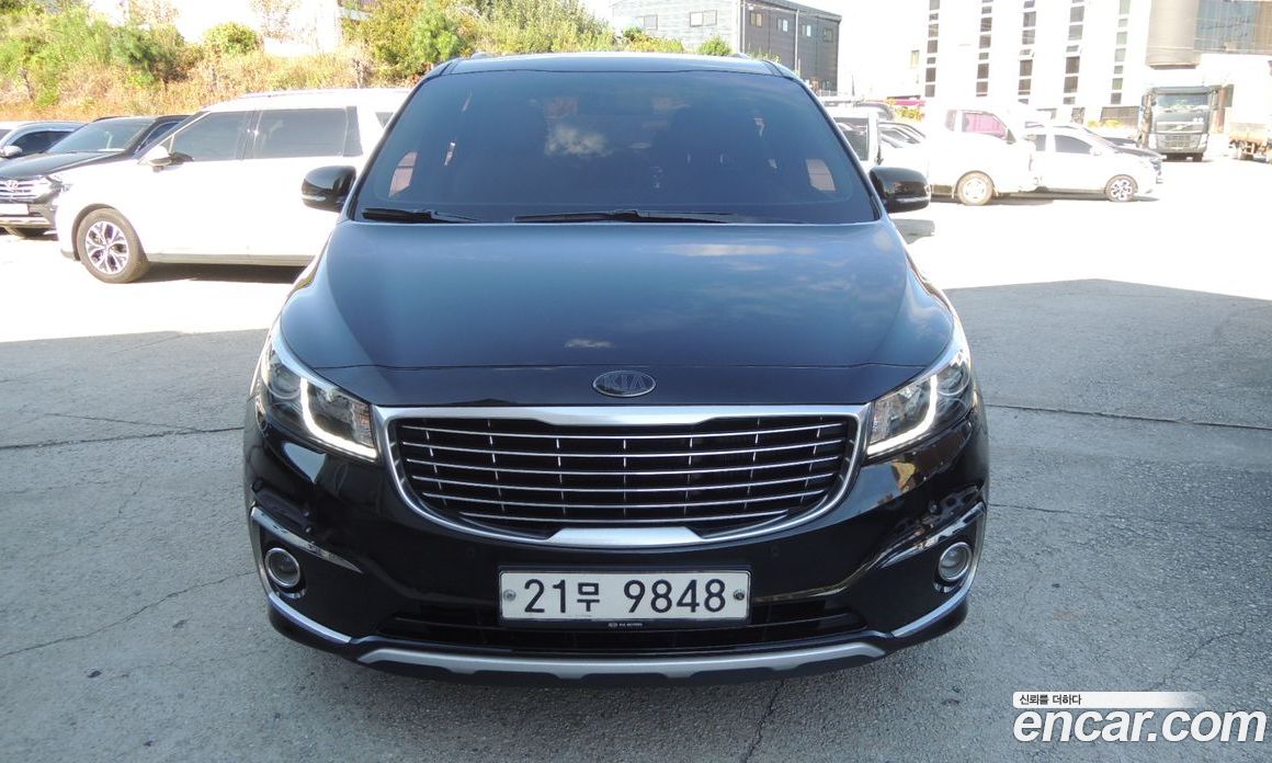 Kia Carnival 3rd Gen фото 2