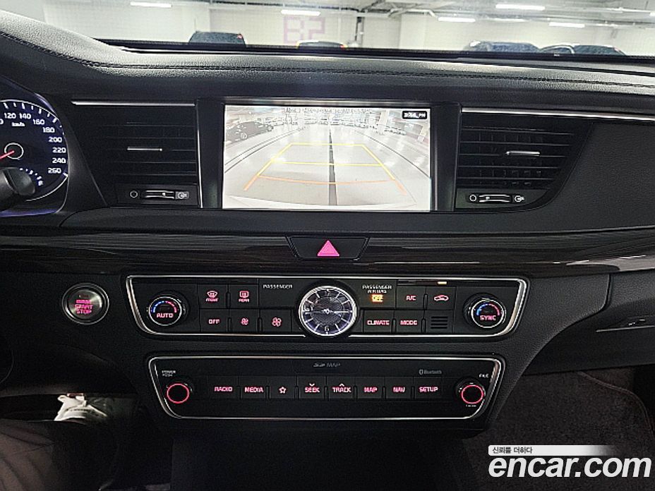 Kia K7 2nd Gen фото 16