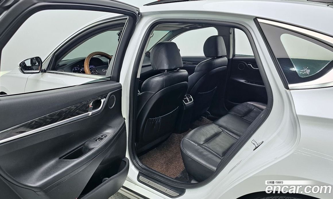 Hyundai Grandeur (IG) 6th Gen фото 12