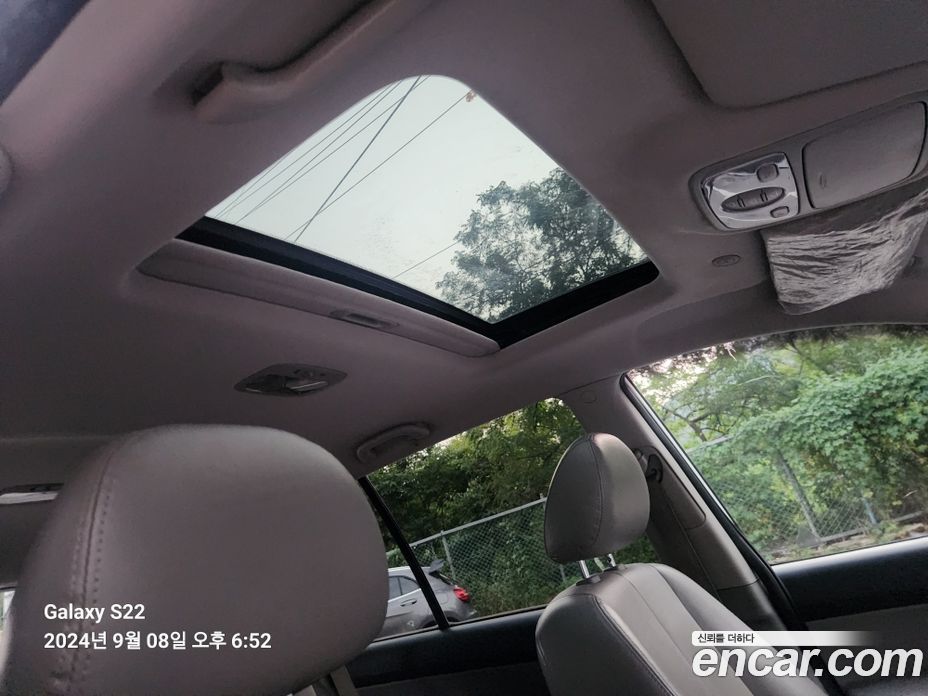 Kia Carens 2nd Gen фото 9