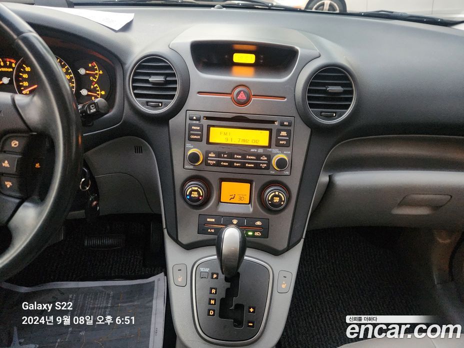 Kia Carens 2nd Gen фото 20