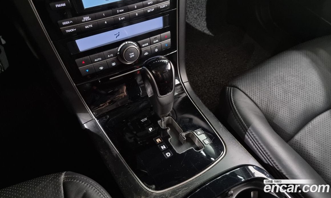 Kia Opirus Premium фото 9
