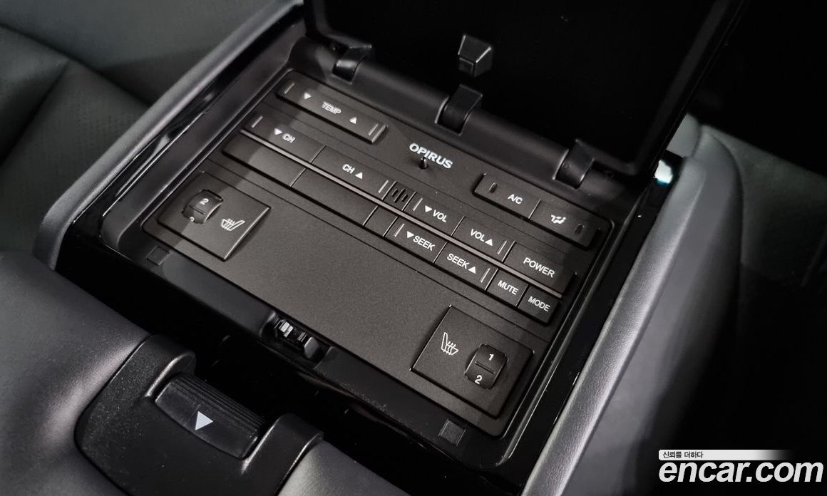 Kia Opirus Premium фото 18