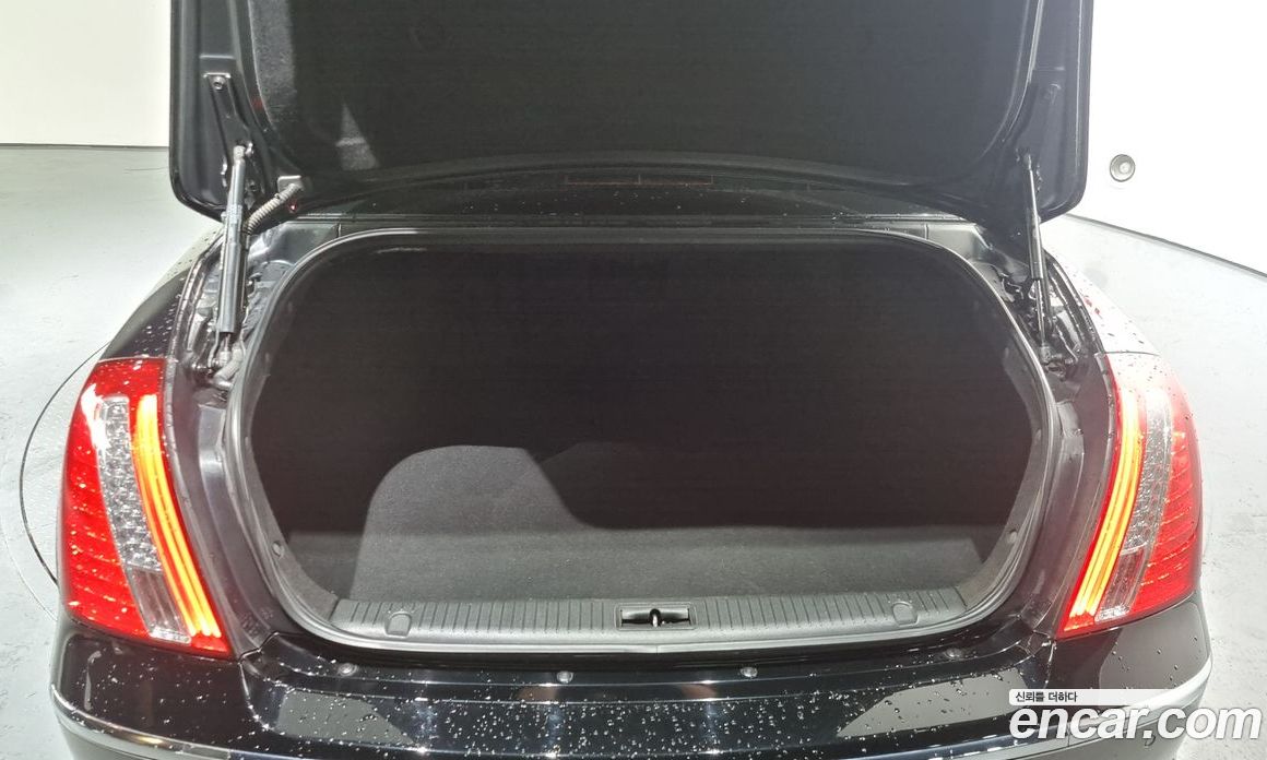 Kia Opirus Premium фото 20