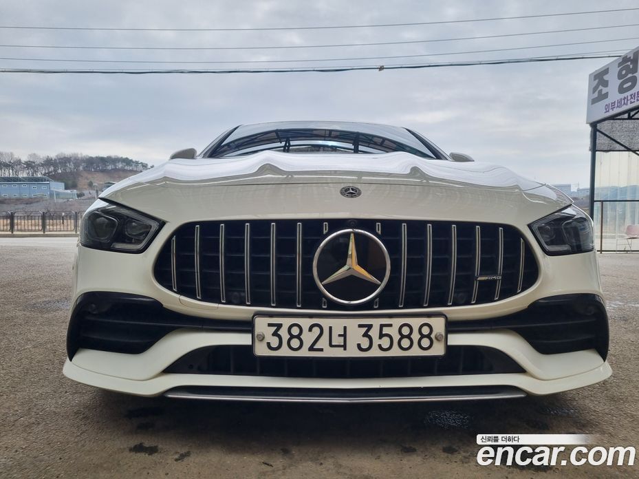 Mercedes-Benz AMG GT фото 3