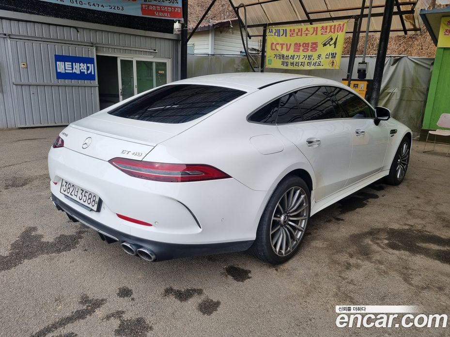 Mercedes-Benz AMG GT фото 6