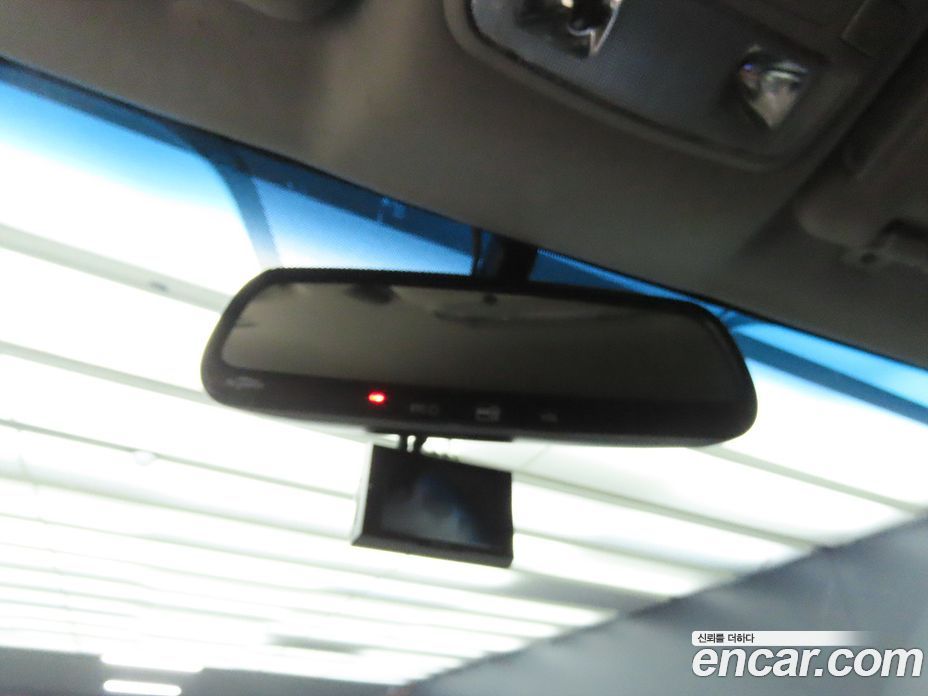 Kia Opirus Premium фото 14