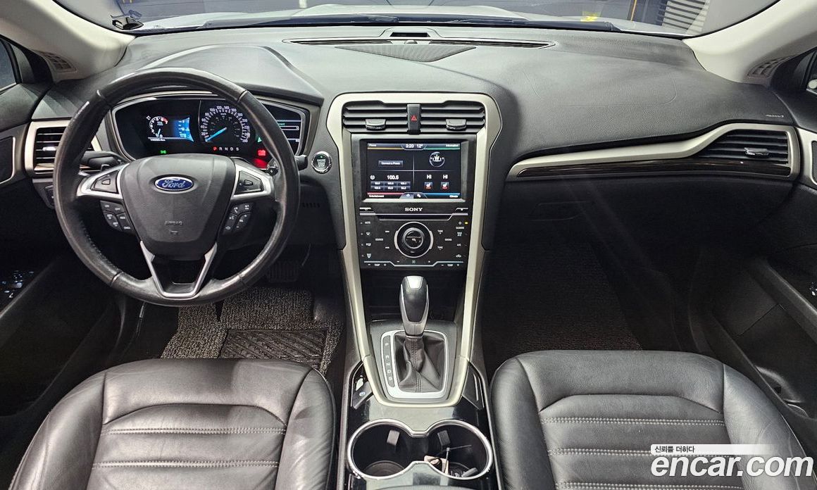 Ford Fusion фото 7