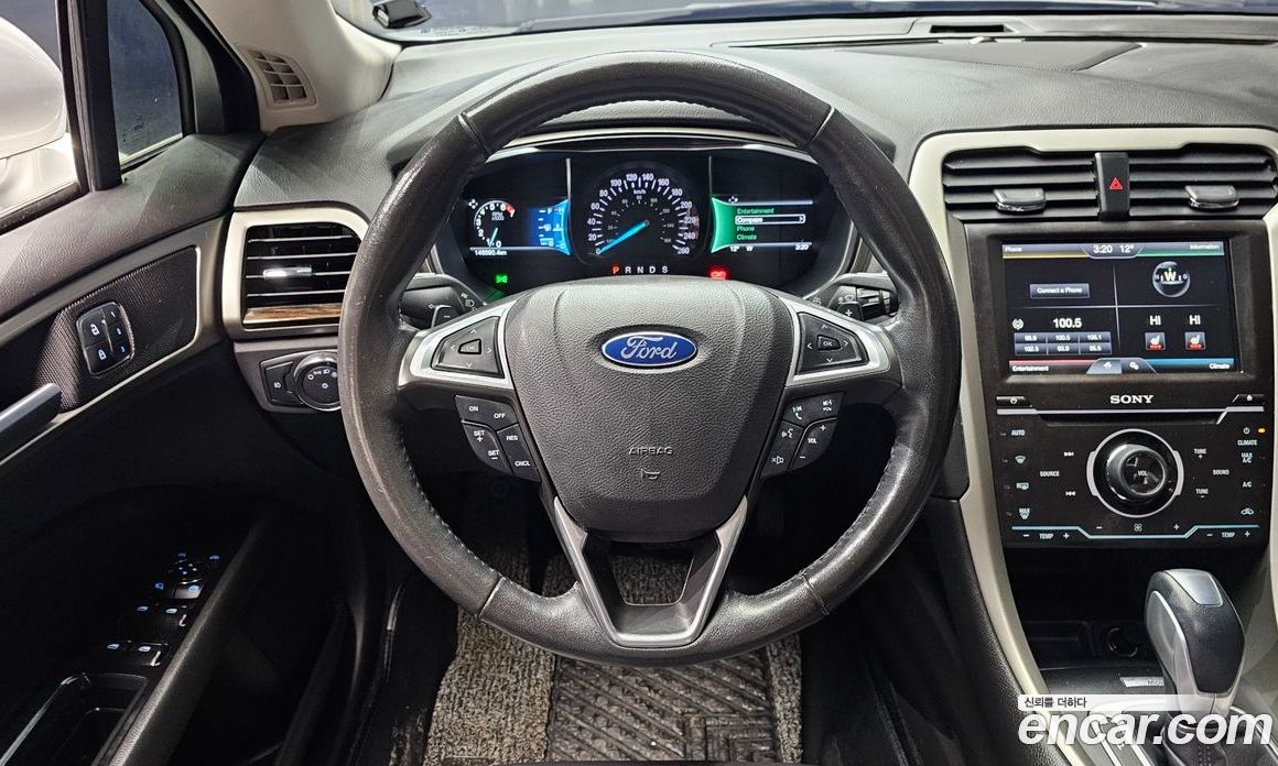 Ford Fusion фото 13