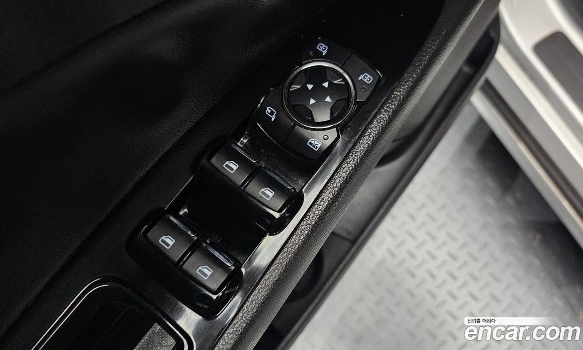 Ford Fusion фото 16