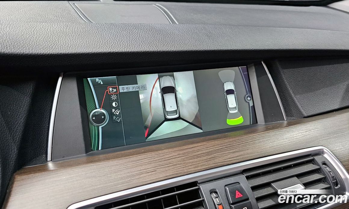BMW 5-Series GT (F07) фото 14
