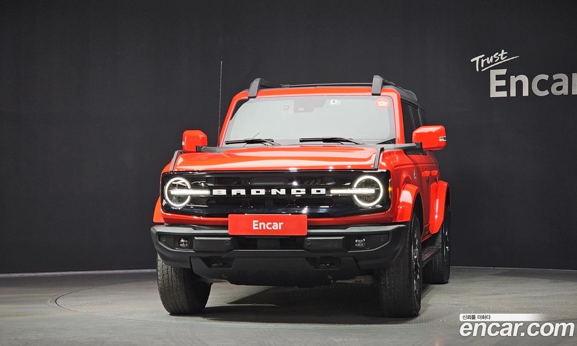 Ford Bronco 6th Gen фото 3