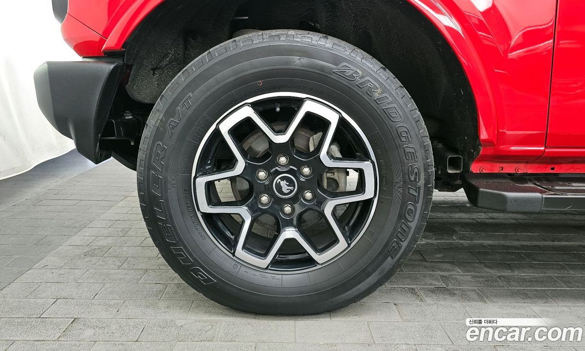 Ford Bronco 6th Gen фото 5
