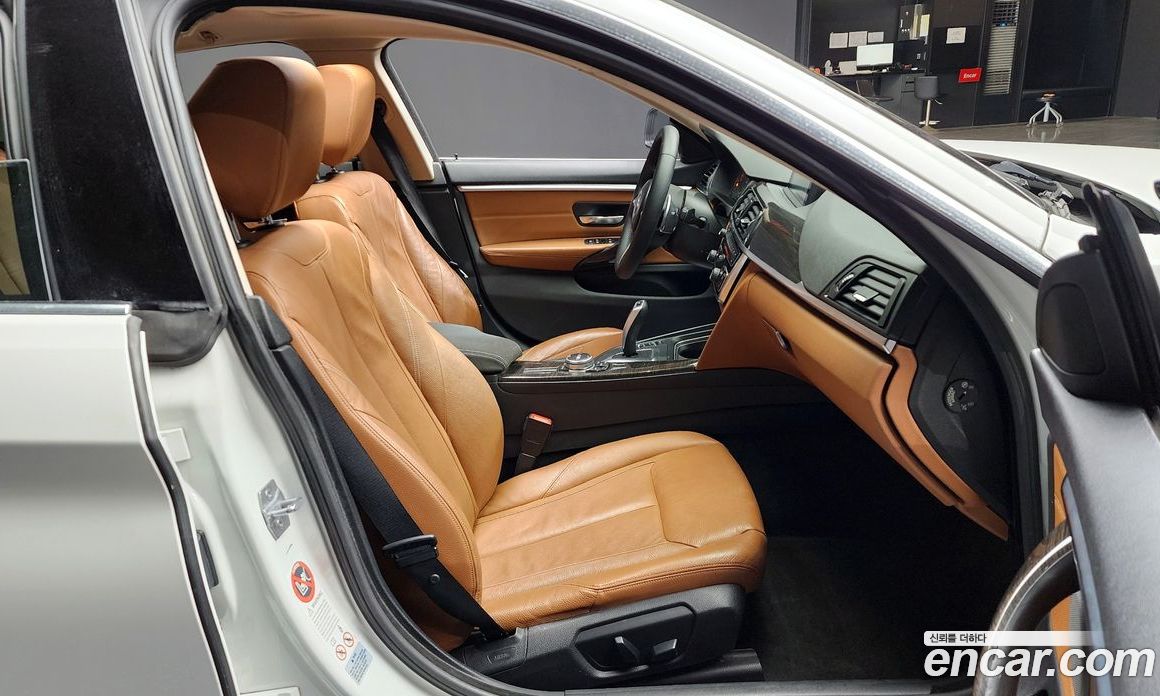 BMW 4-Series (F32) фото 10