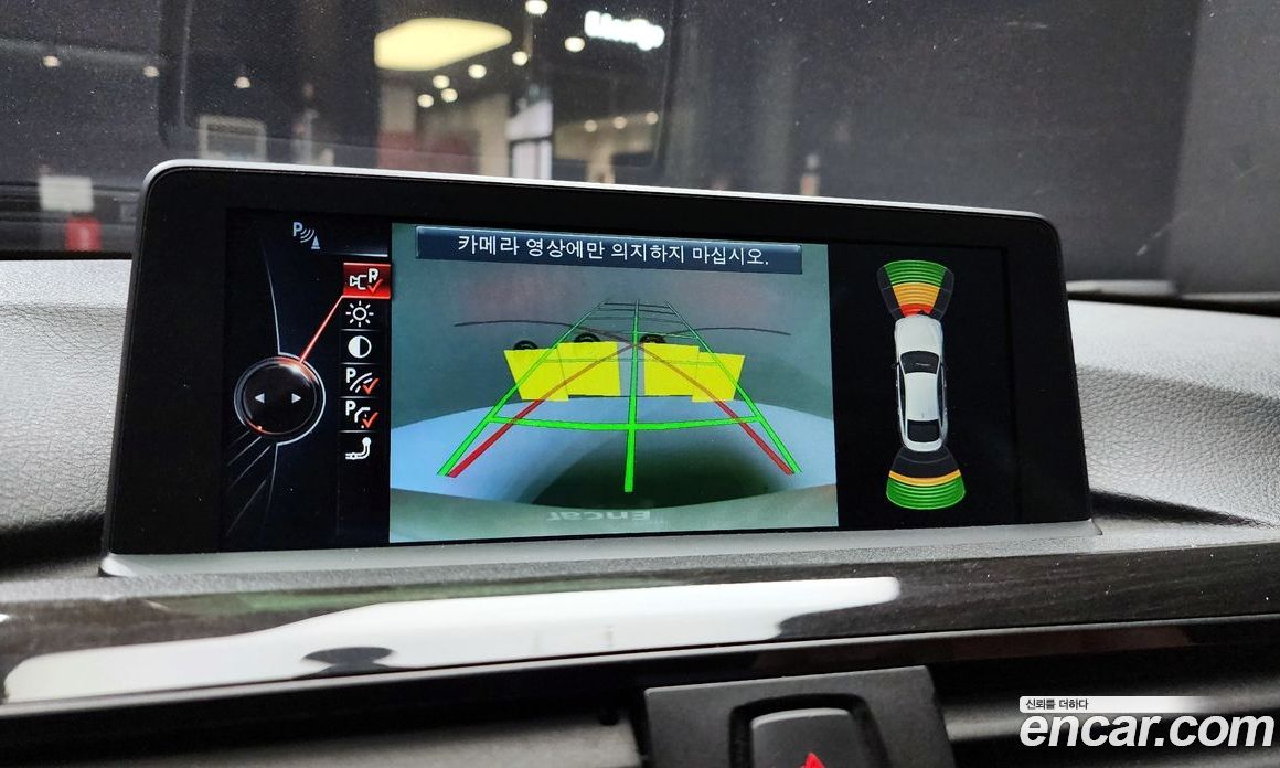 BMW 4-Series (F32) фото 15