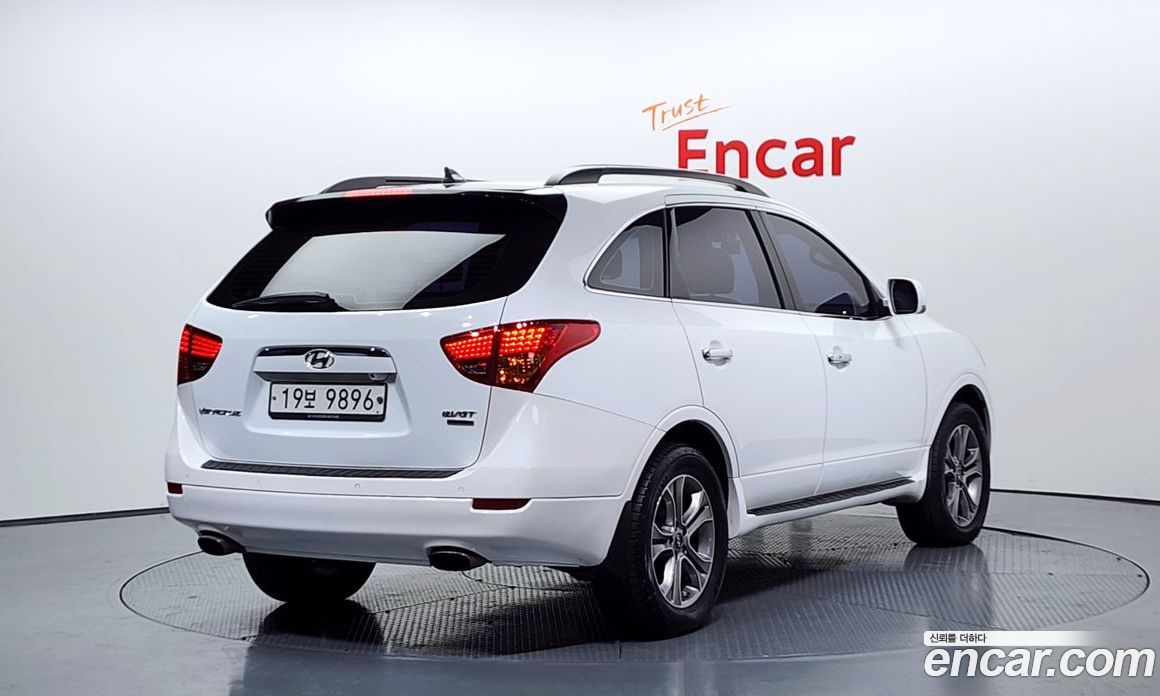 Hyundai Veracruz фото 2