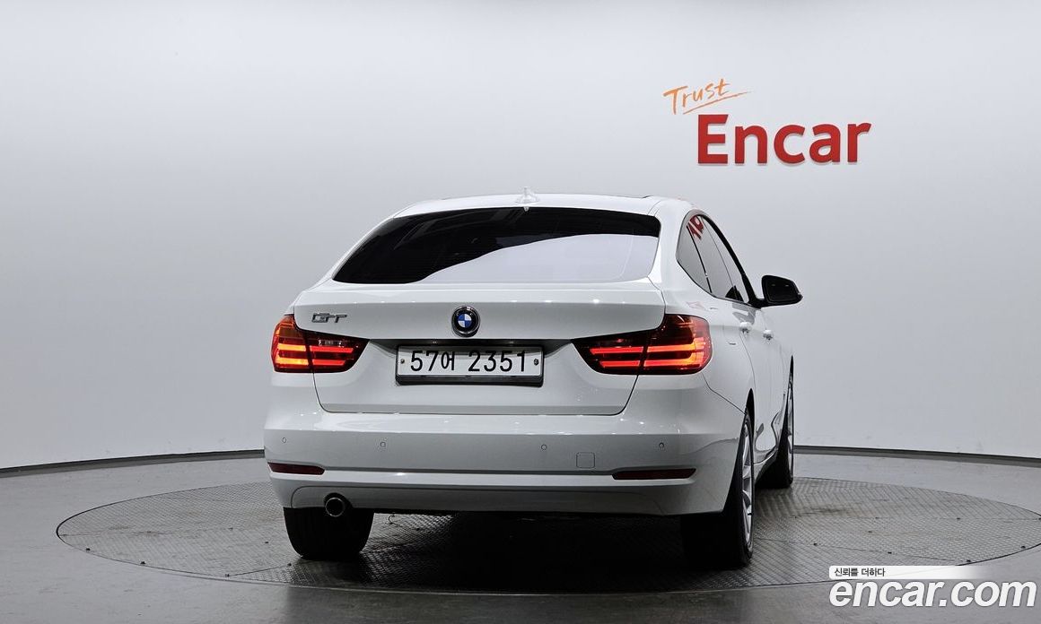 BMW Series GT (F34) фото 4