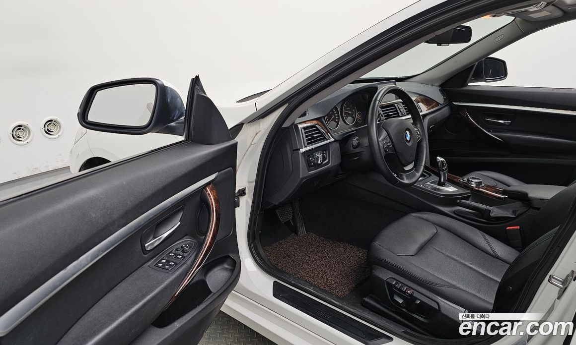 BMW Series GT (F34) фото 10