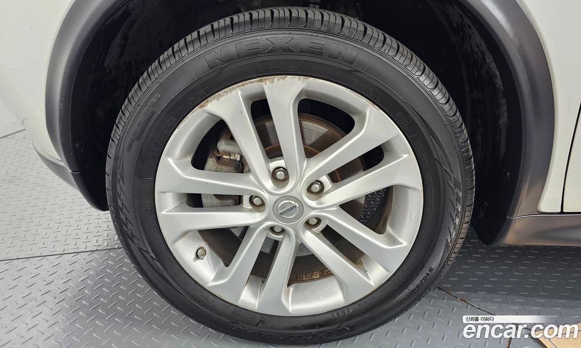 Nissan Juke фото 5