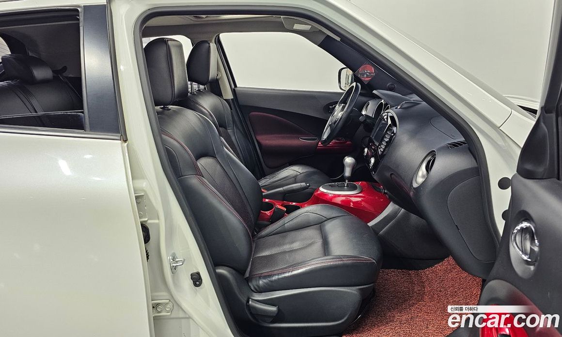 Nissan Juke фото 10
