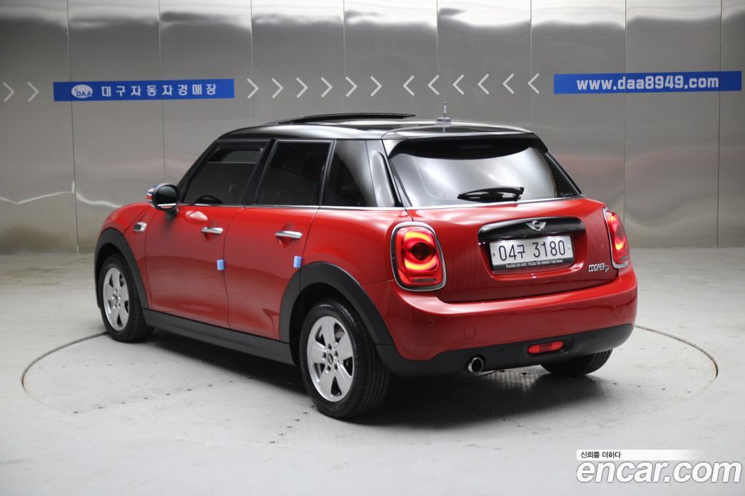 Mini Cooper D фото 2