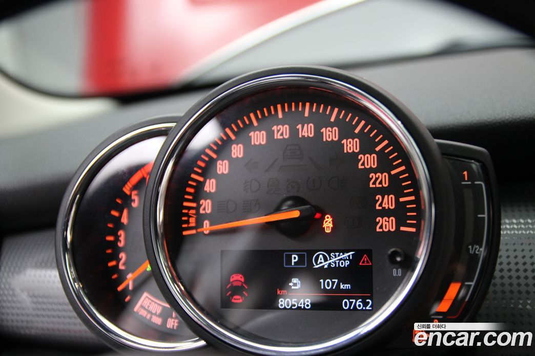 Mini Cooper D фото 9