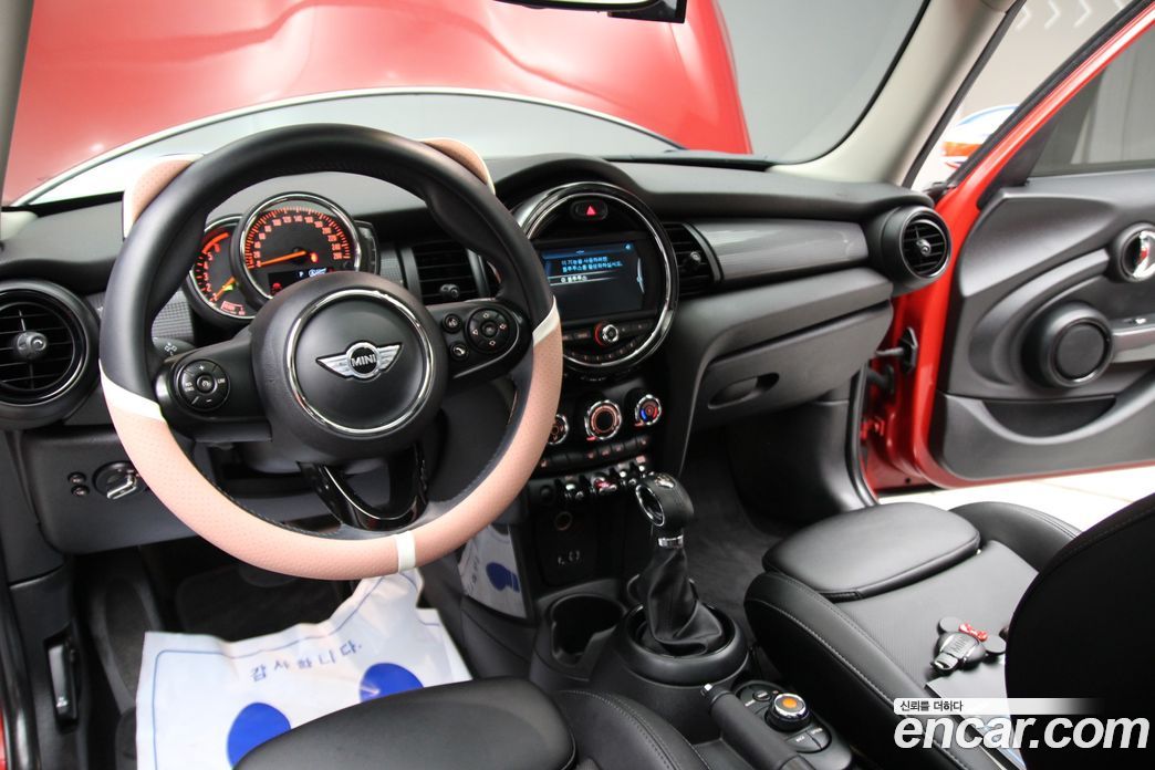 Mini Cooper D фото 12
