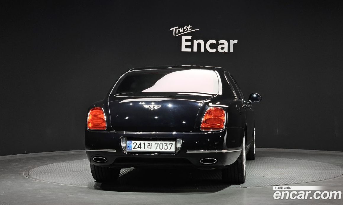 Bentley Flying Spur 1st Gen фото 4