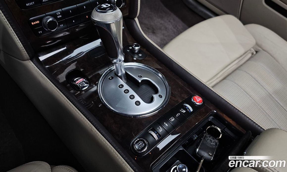 Bentley Flying Spur 1st Gen фото 9