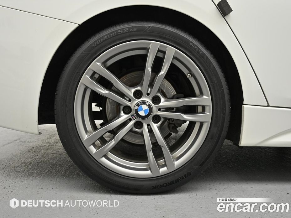 BMW 3-Series (F30) фото 5