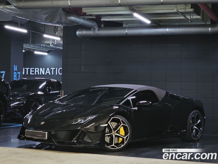 Lamborghini Huracan фото 2