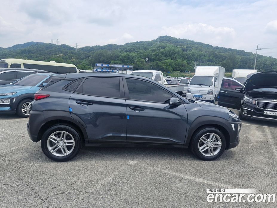 Hyundai Kona фото 4