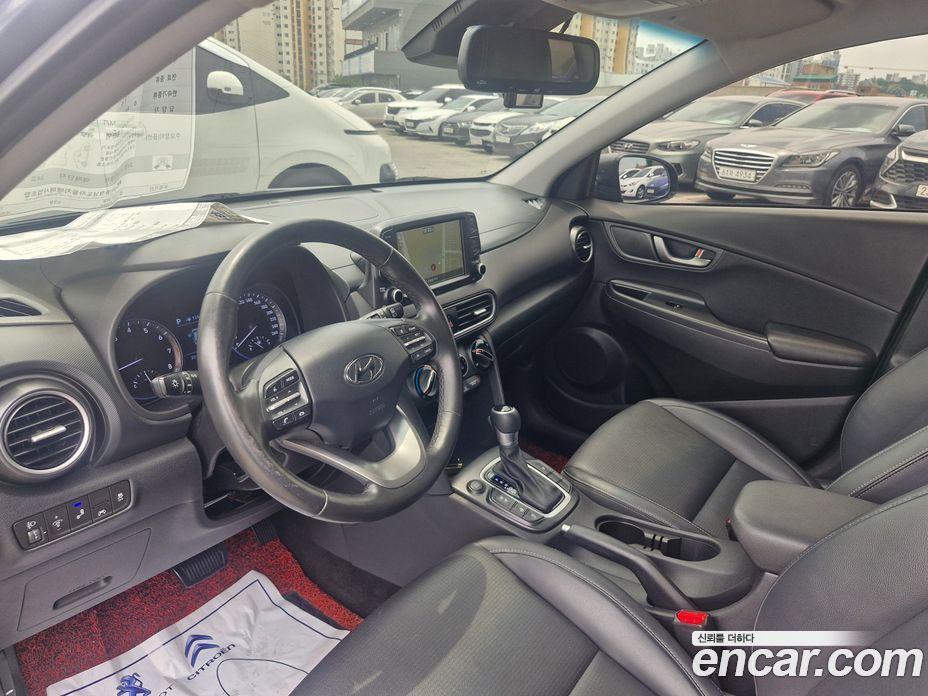 Hyundai Kona фото 9