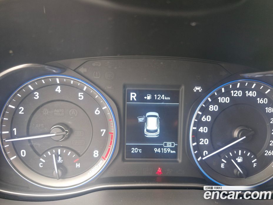Hyundai Kona фото 16