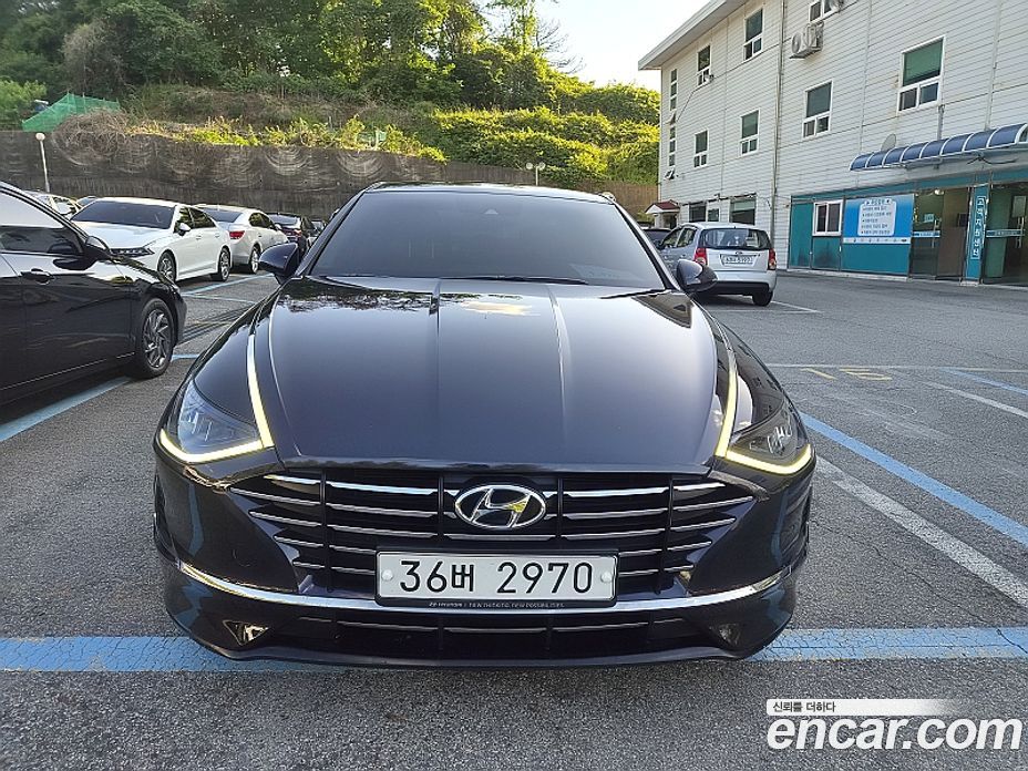 Hyundai Sonata (DN8)