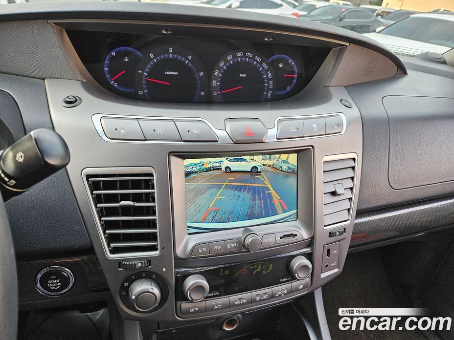 SsangYong (KG Mobility) Korando Turismo фото 19