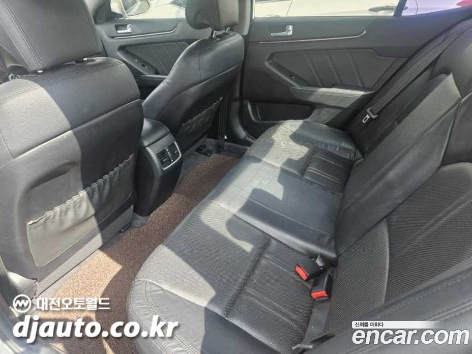 Kia K7 Prestige фото 8