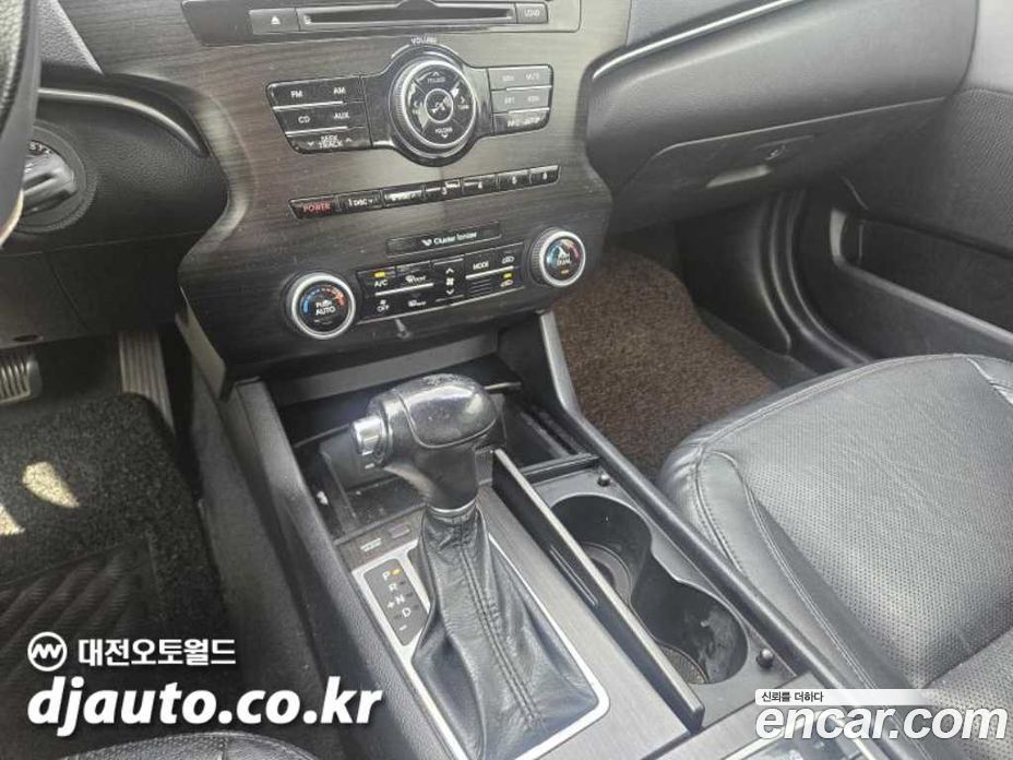 Kia K7 Prestige фото 15