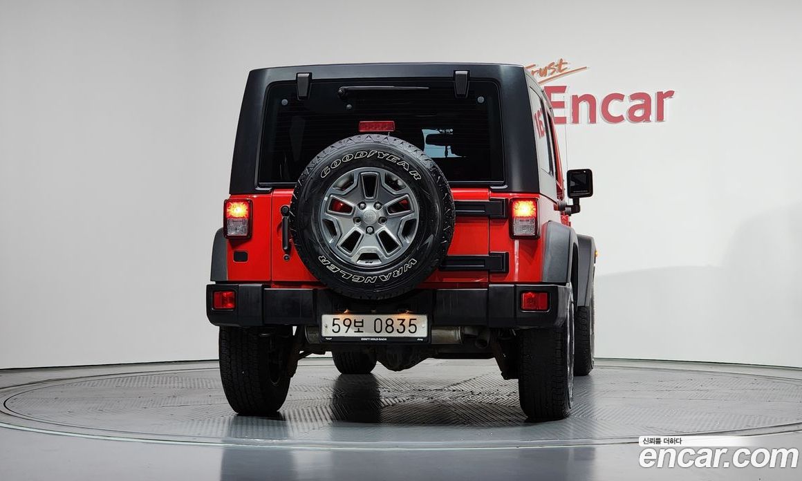 Jeep Wrangler (JK) фото 4