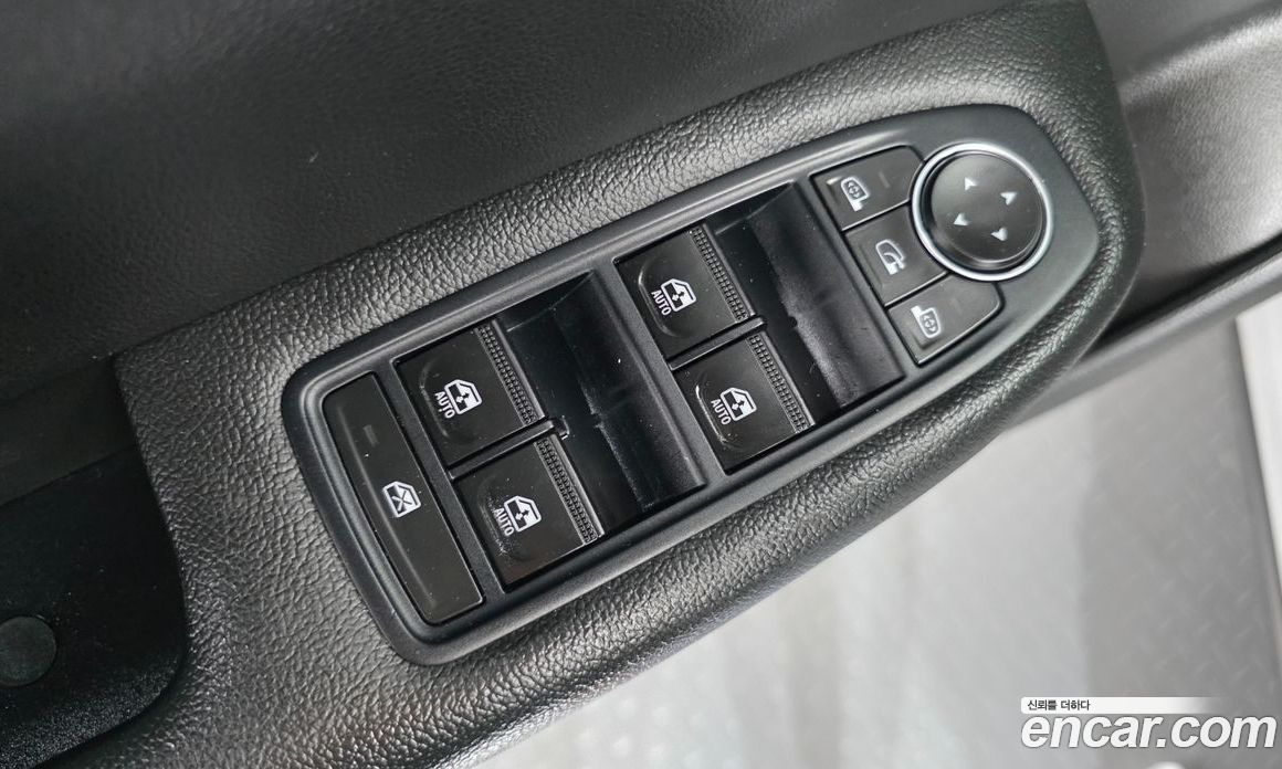 Renault Korea (Samsung) XM3 фото 12