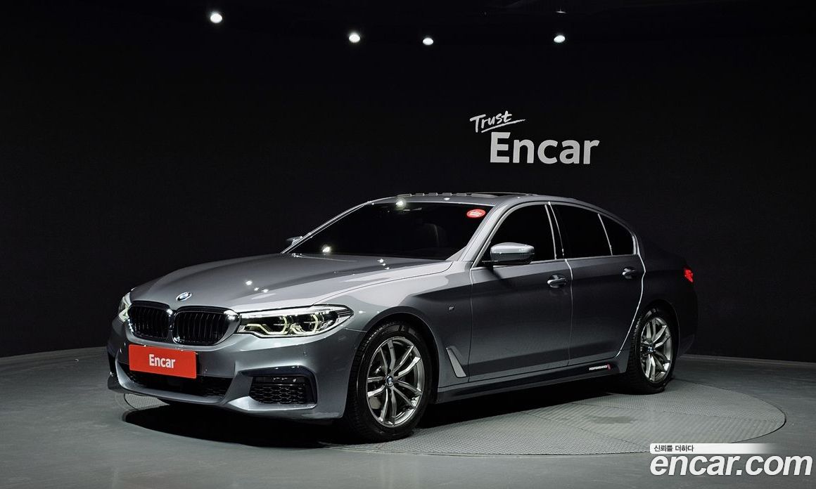 BMW 5-Series (G30)