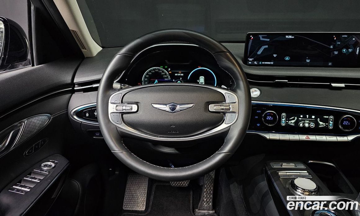 Genesis GV70 фото 13