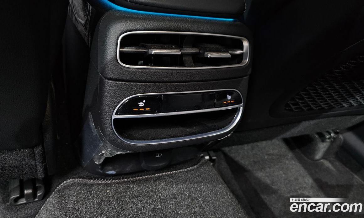 Genesis GV70 фото 19