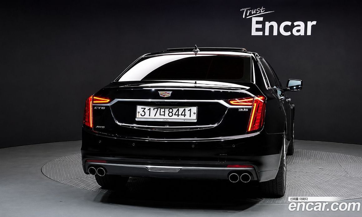 Cadillac CT6 фото 4